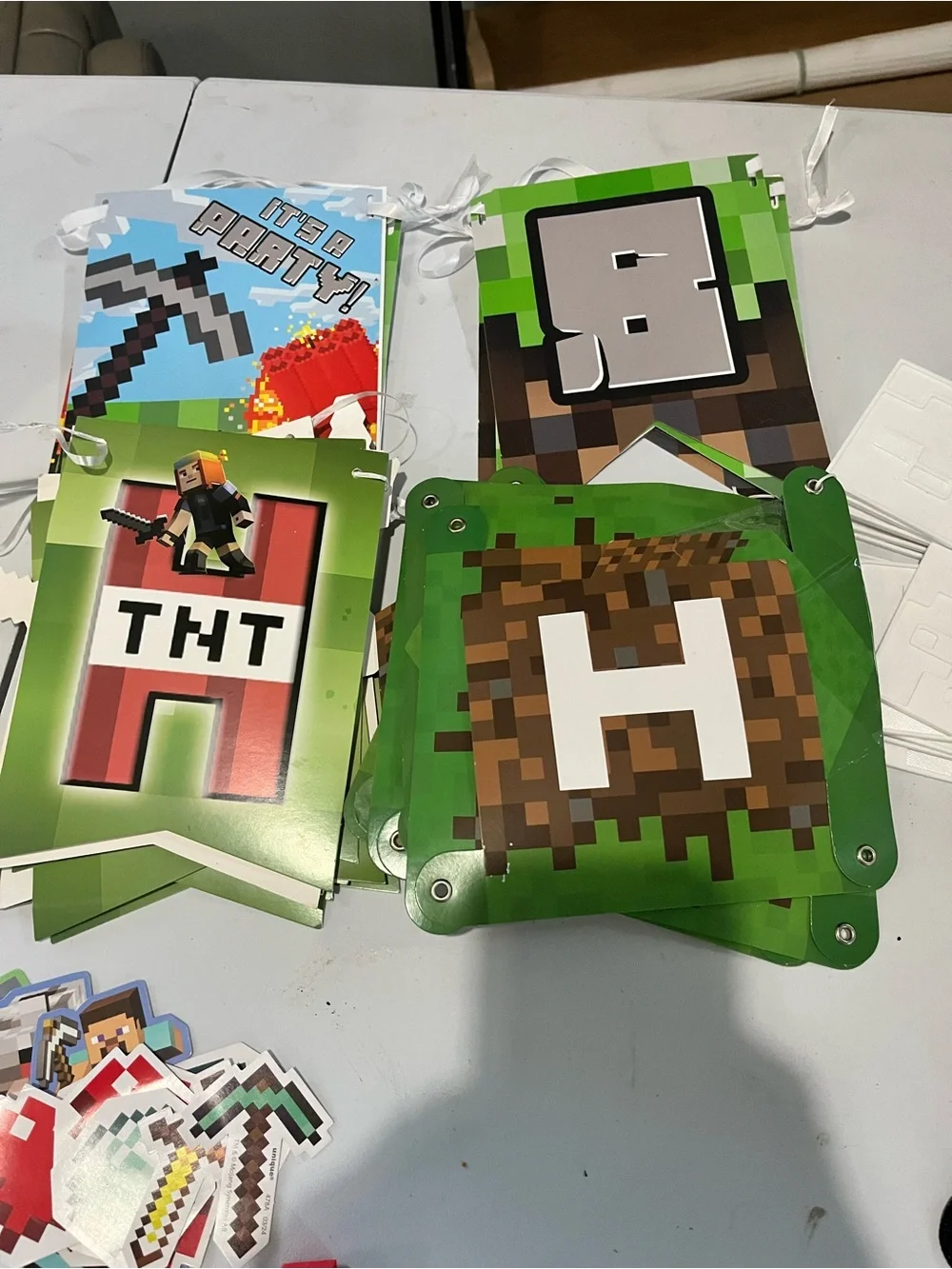 Minecraft birthday deco Happy Birthday Party Banner and Decorations - Green